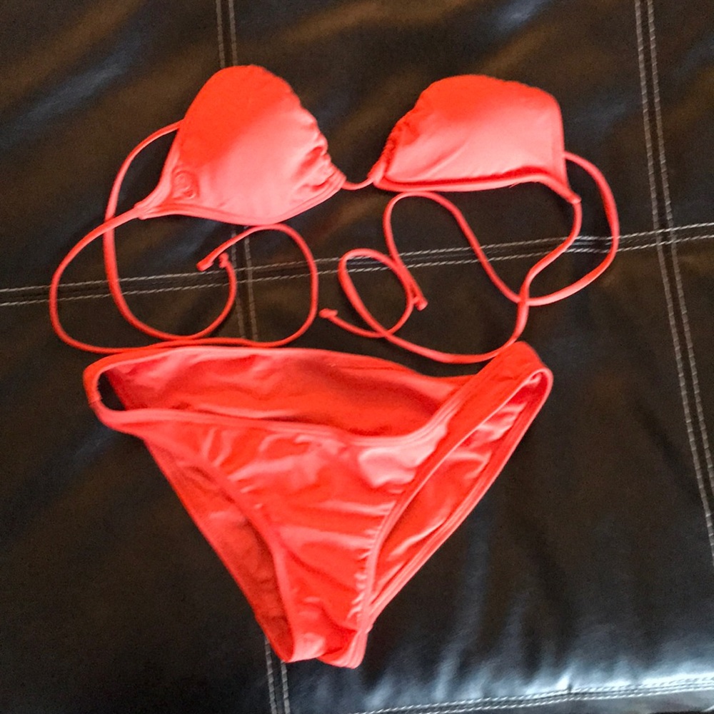 (Women’s)Two piece bathing suit